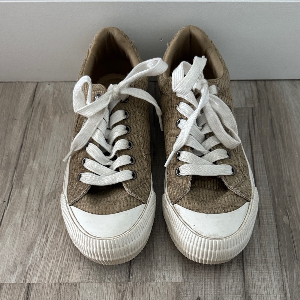 Rocket Dog Tan Sneakers with White Accents